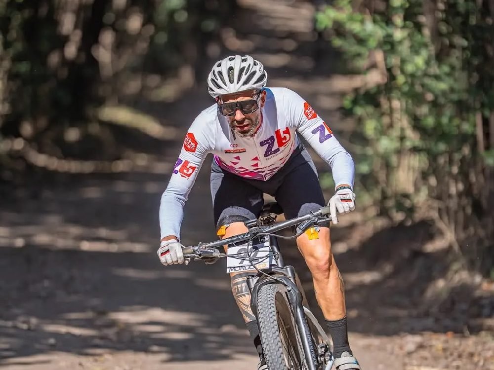 Marcos Carana entrenando MTB con Zona5